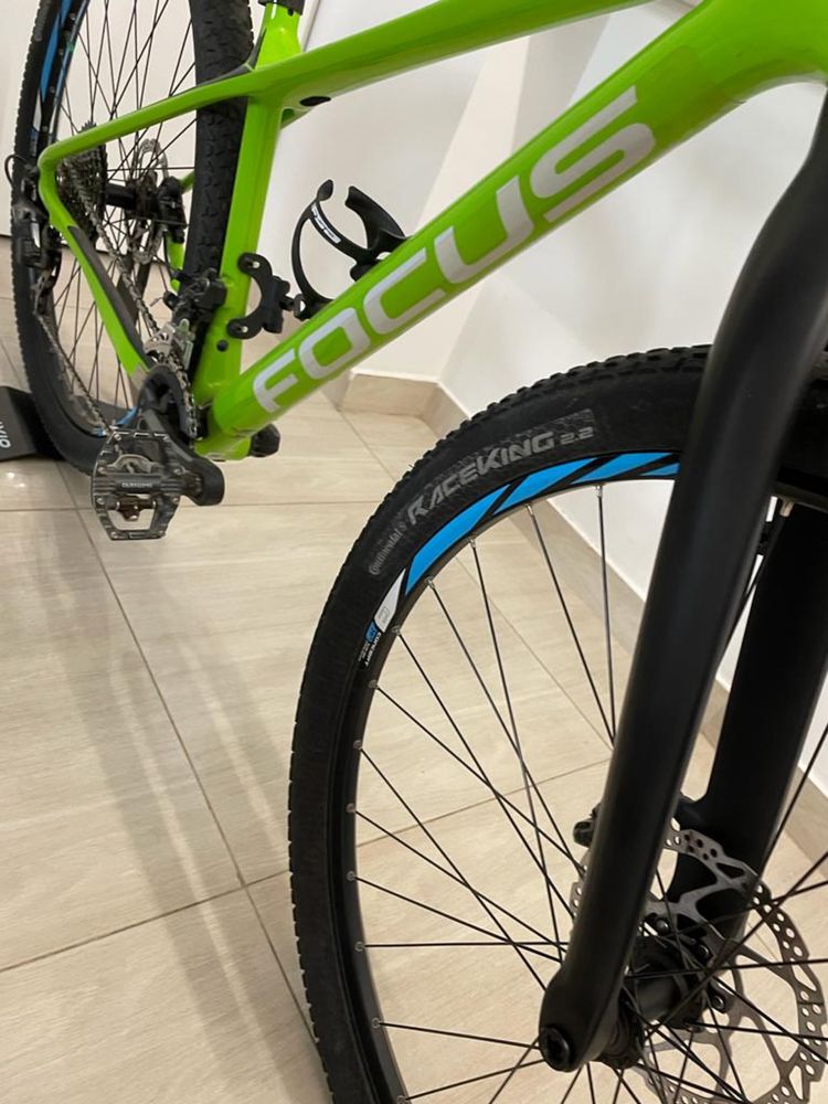 Bicicleta MTB Focus Raven