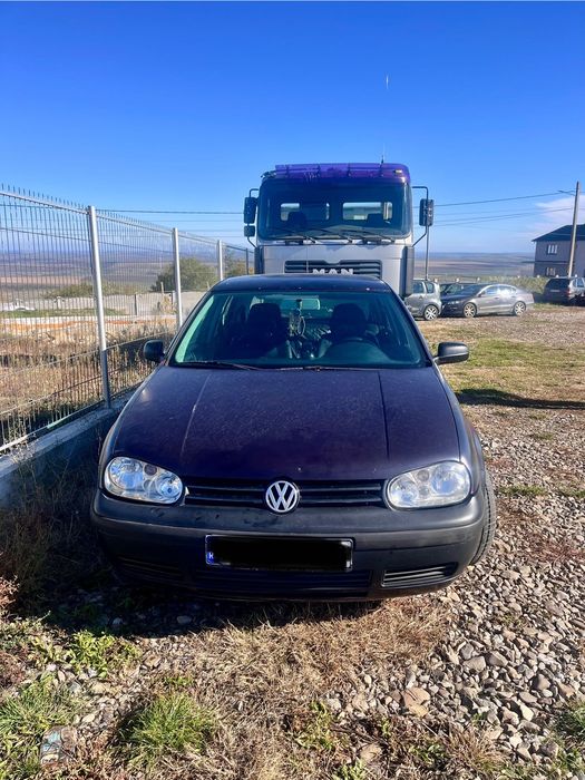 Vând golf 4 stare bună
