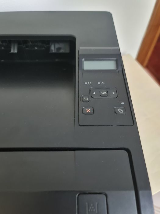 Imprimanta laser HP m401d