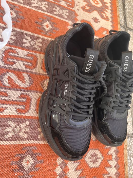 Обувки Guess bellu