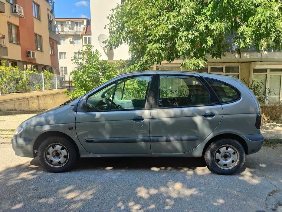 Renault Megane Scenic 1.6 с Газ