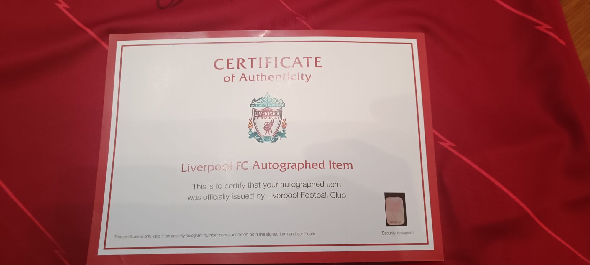 Тениска Liverpool с автограф и сертификат