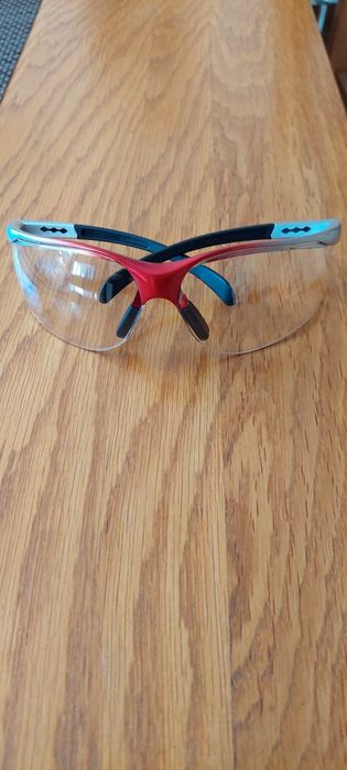 Ochelari de protecție