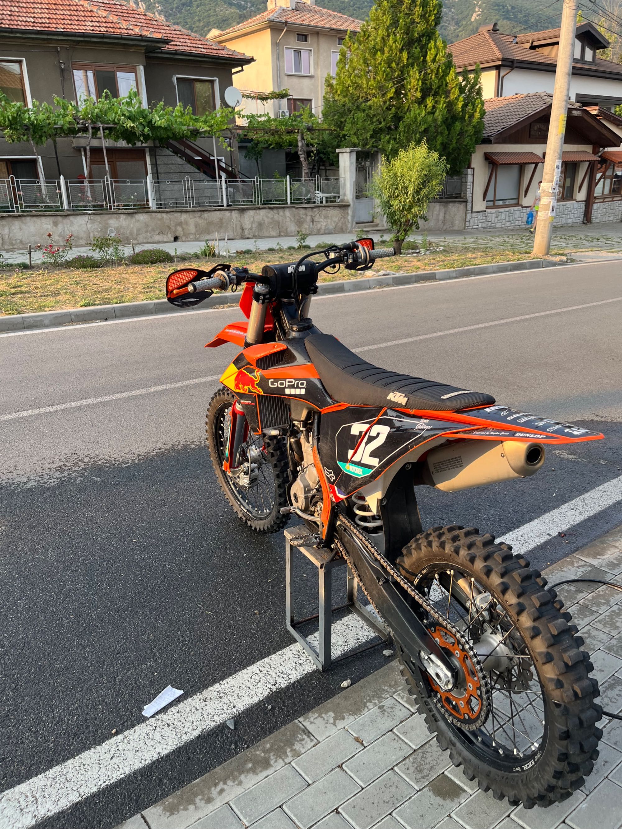 KTM sx-f 350 2020. 60 часа от нов.