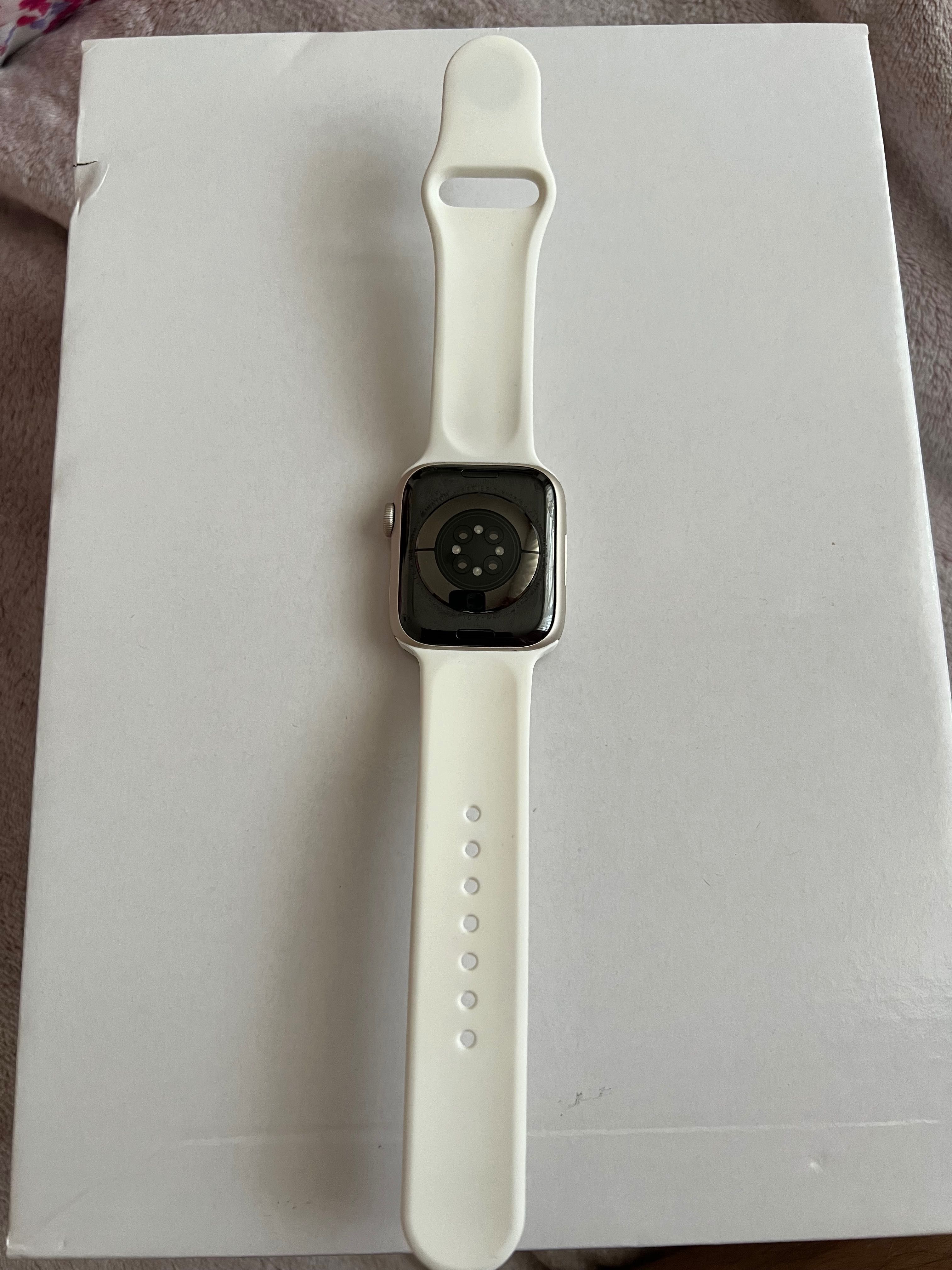 Apple Watch Seria 7 45mm Aluminium