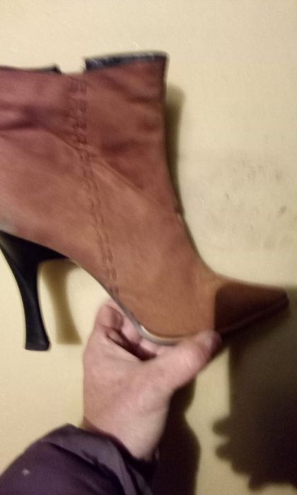 Ботильоны новые под замшу