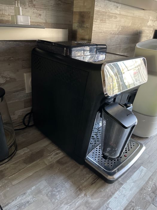 Кафеавтомат Phillips Latte Go EP 5441