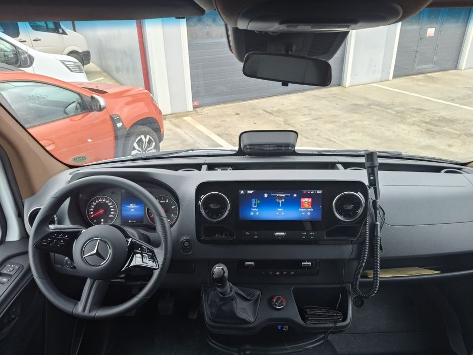 MRR Confort Travel – Închirieri microbuze , Oradea
Călătorește