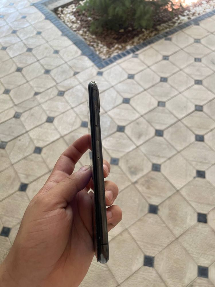 Iphone Xs max ideal