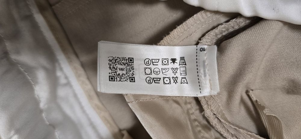 Нов със етикет.  Дамски панталон . ZARA.