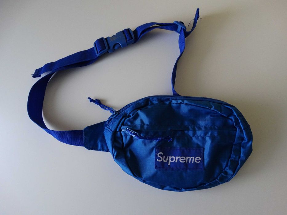 Supreme waist bag чантичка за кръста банан паласка