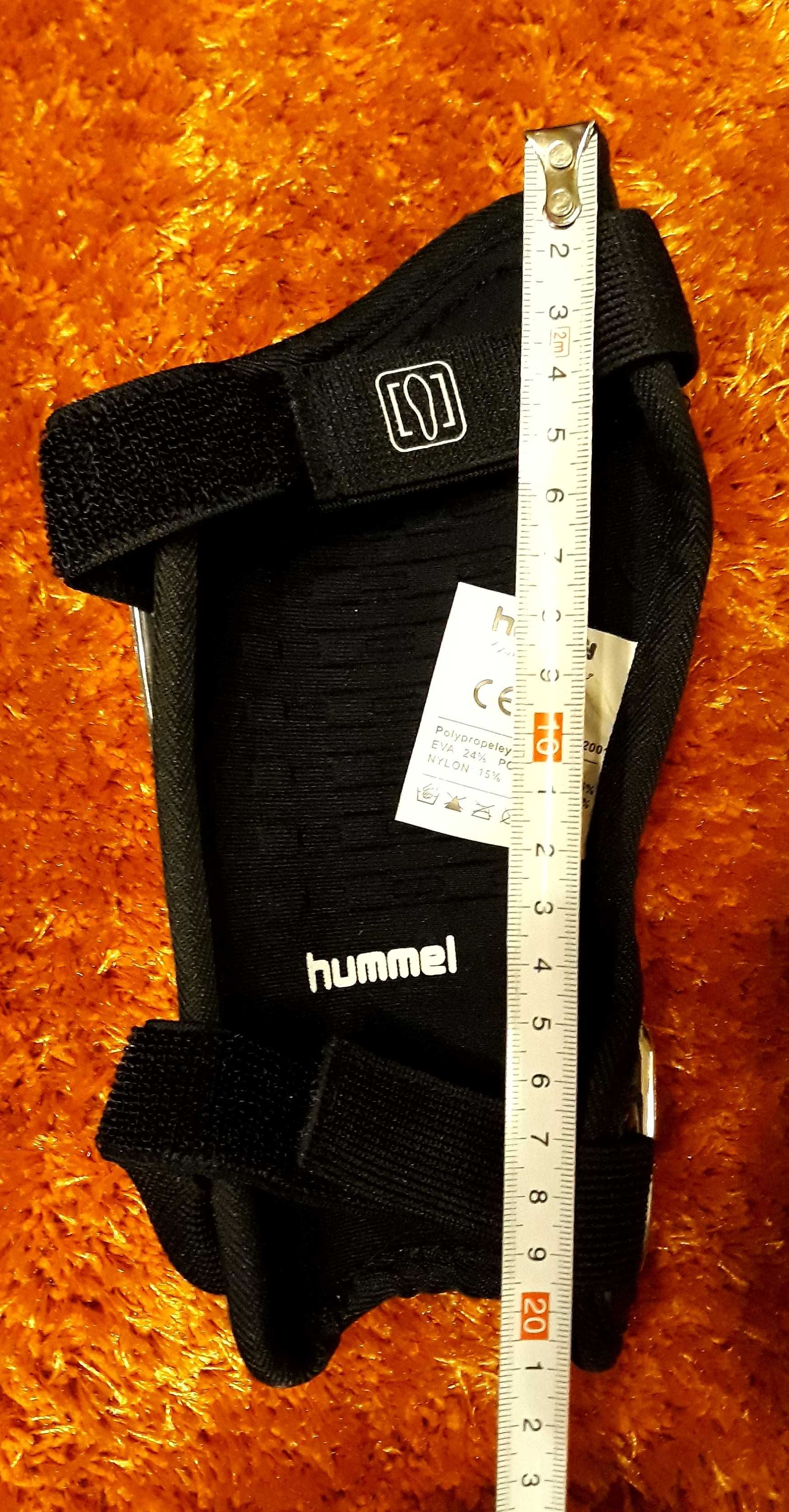 Protecții noi pentru tibie, marca ”Hummel”