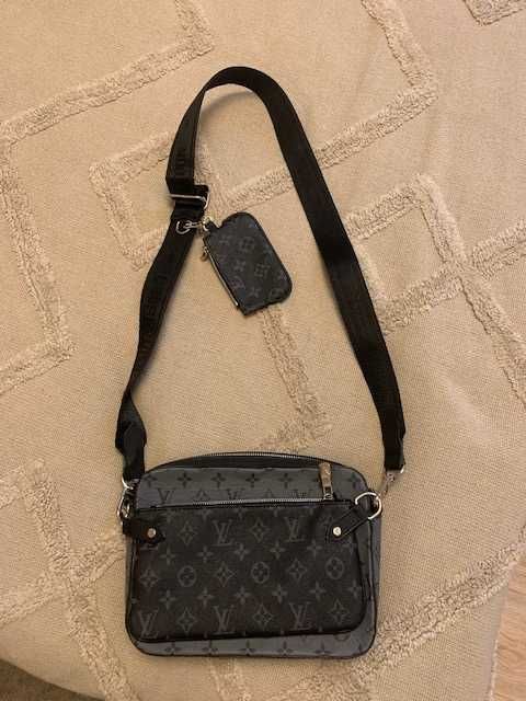 Geanta Louis Vuitton LV