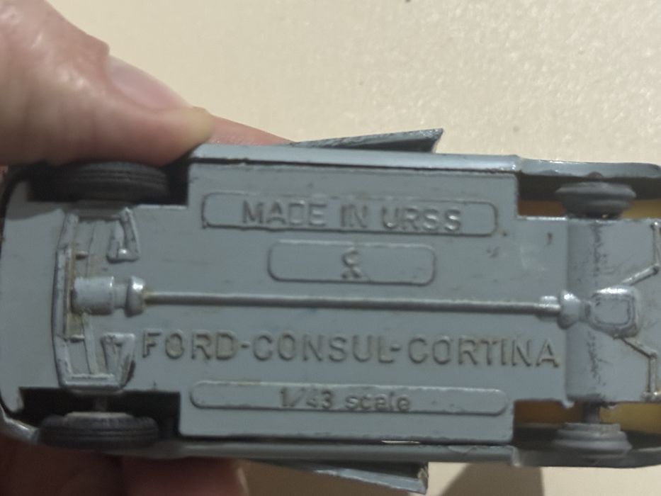 Модельки машинок ссср