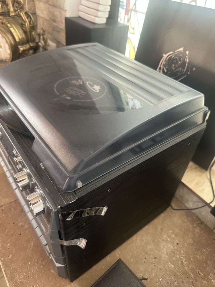 Combina audio Vinil /caseta /disc /usb Nou nouta !