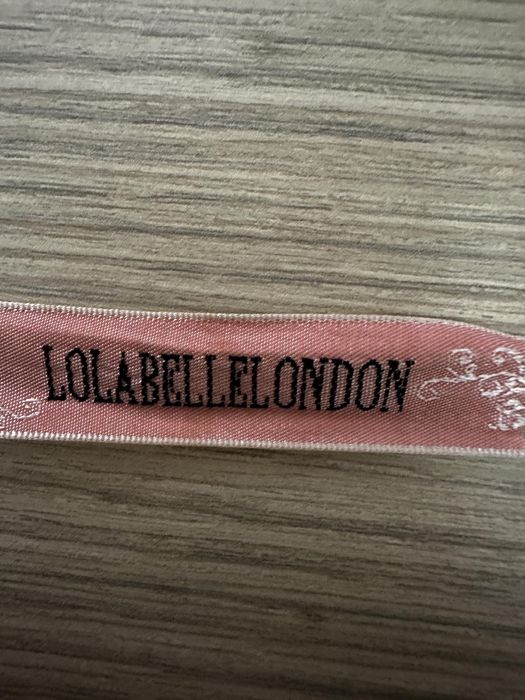 Vand blana tip vesta