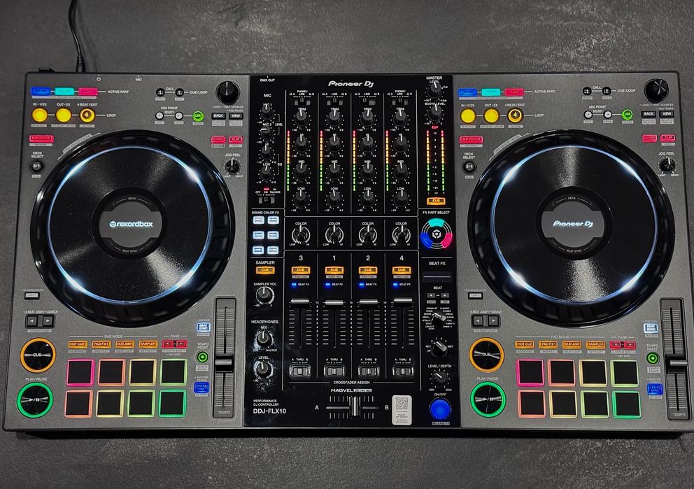 Pioner DDJ-FLX10