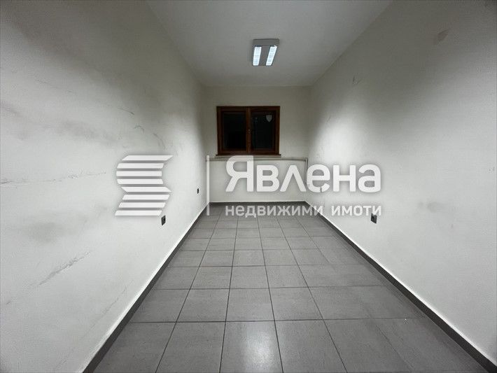 Дава се под наем Офис в София, Център - 157 кв.м за 1256 € - Снимка #8