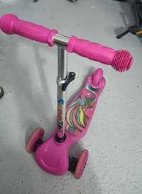 Trotineta scooter roz