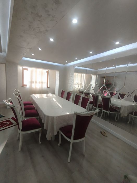 Очень срочо и дёшево! большая квартира, Мед Городок.