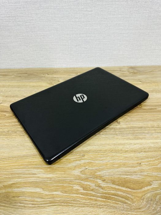 Недорого HP Pavilion Core i5-8 Ядерный с Видеокартой Идеал состояние