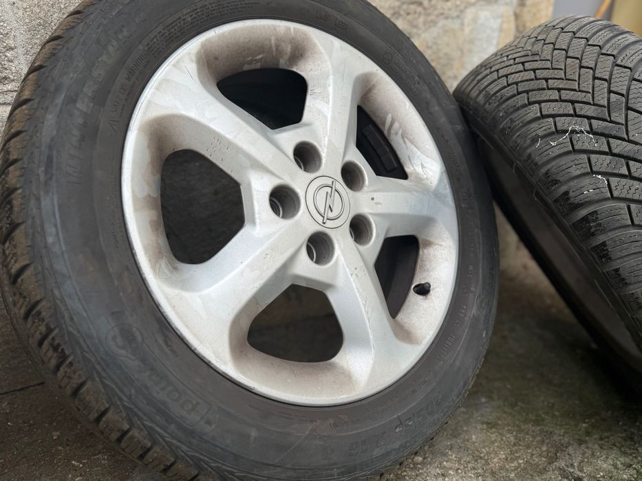 4бр. ЗИМНИ гуми с джанти