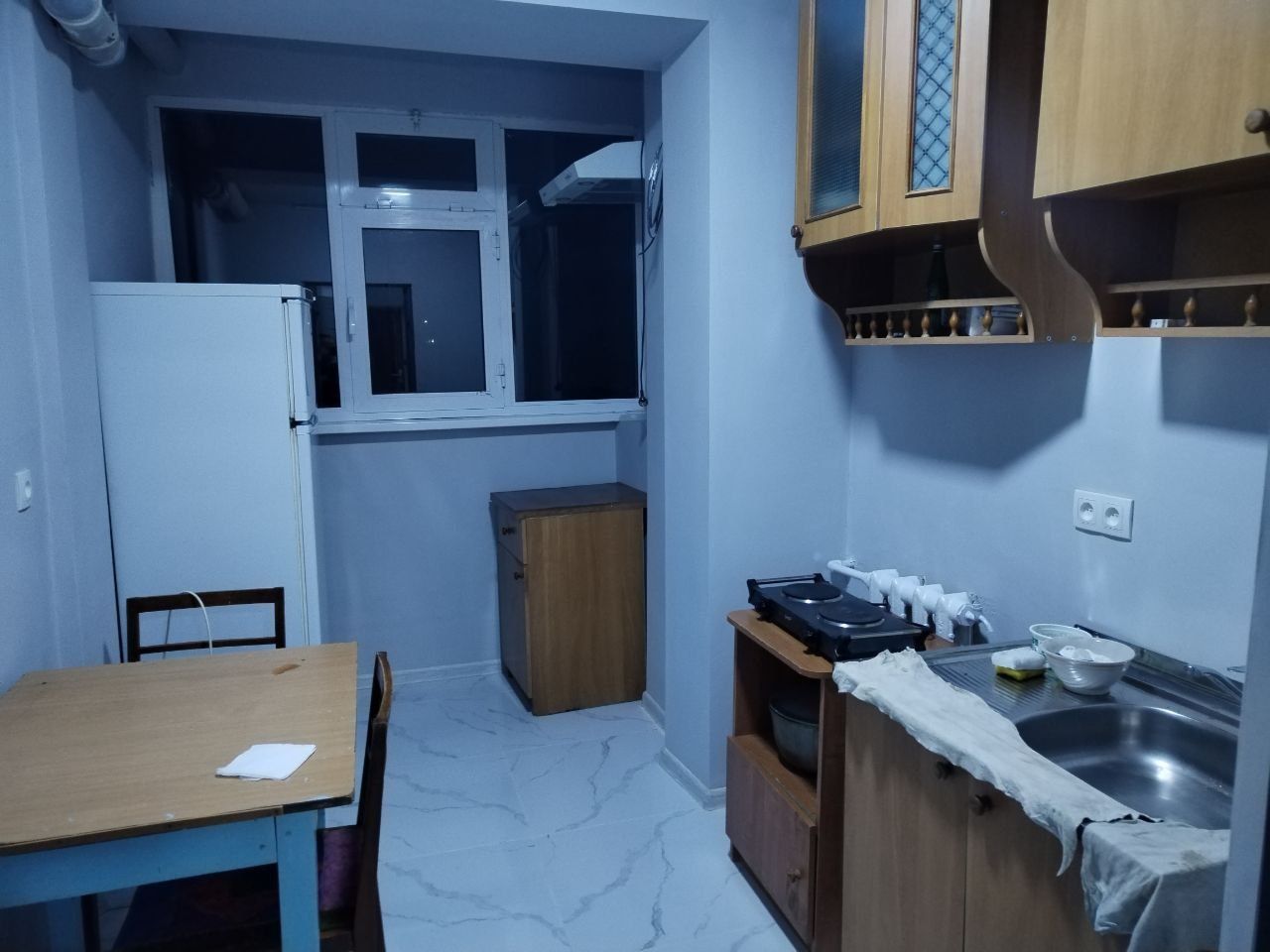 Массив 5 да срочно 2 хона Уй ижарага берилади