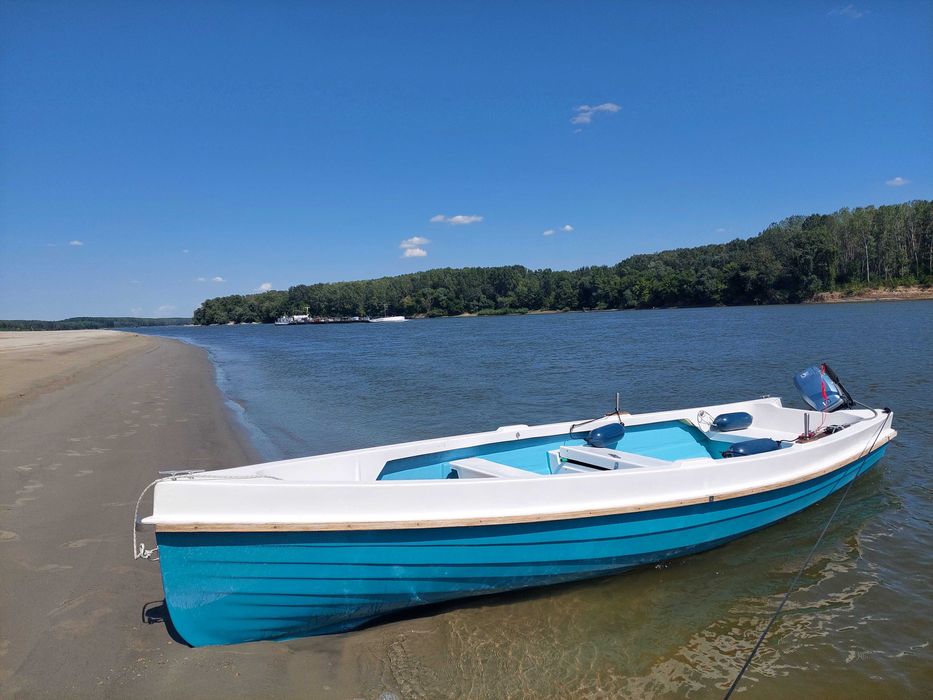 Vand barca fibra Cirus Plast, cu acte