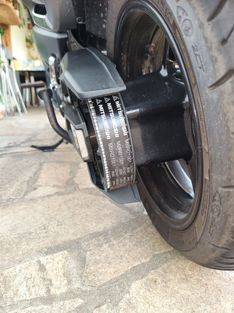 Yamaha Tmax maxi scuter