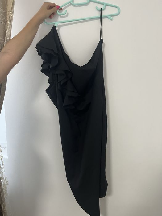 Rochie scurta cu umarul gol Shein