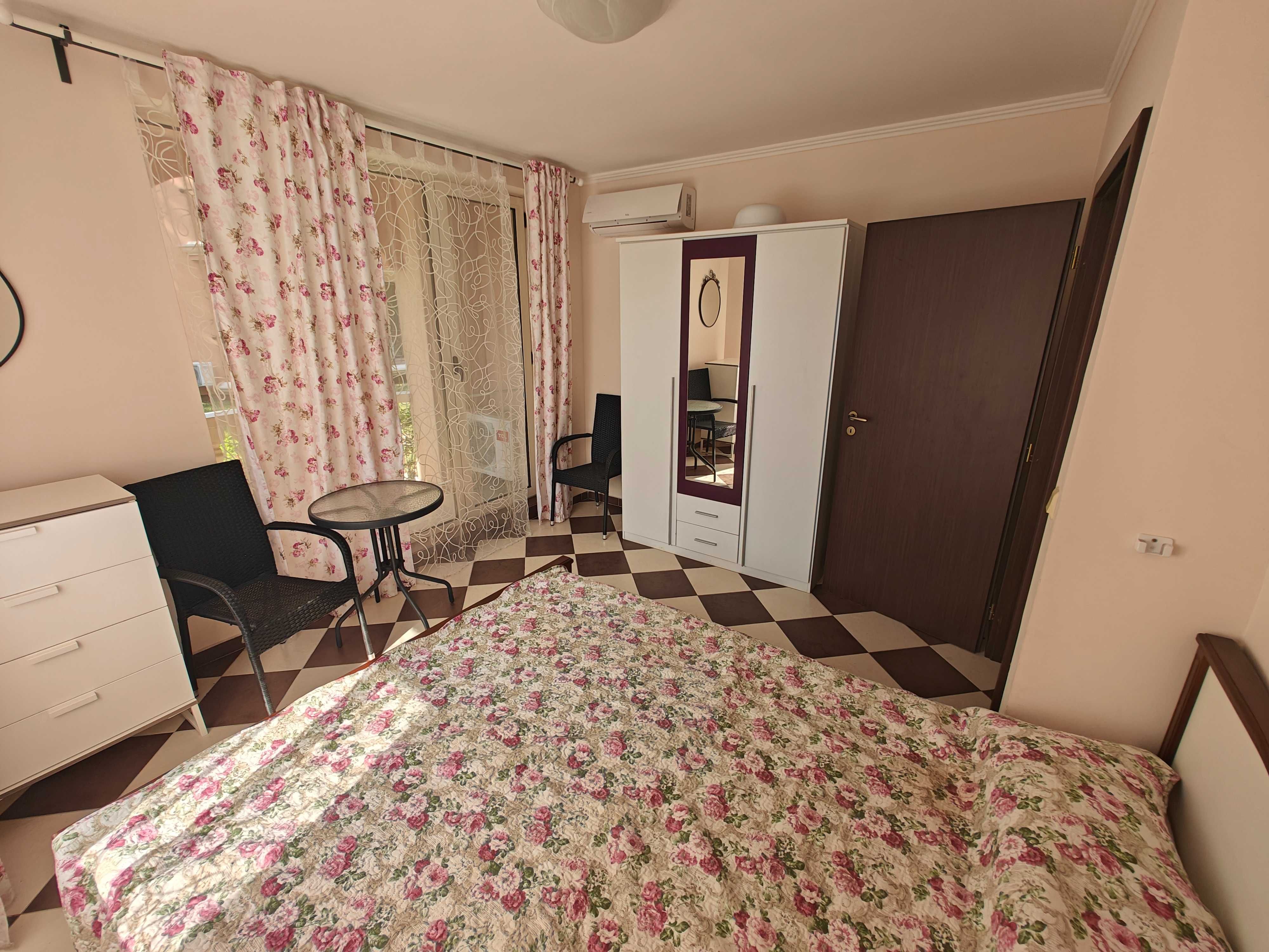 Двустаен апартамент с две тераси в к-с „Hacienda Beach“