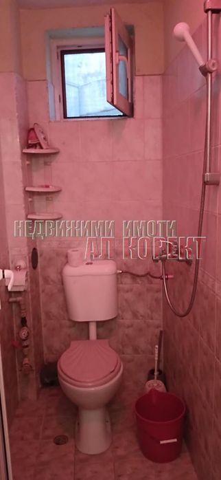 Продава се Двустаен апартамент в Варна, Лятно кино Тракия - 62 кв.м за 2581 €/кв.м - Снимка #11