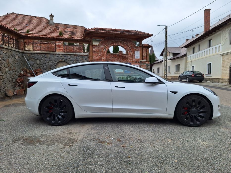 Tesla Model 3 Performance Facelift - 80 KW
