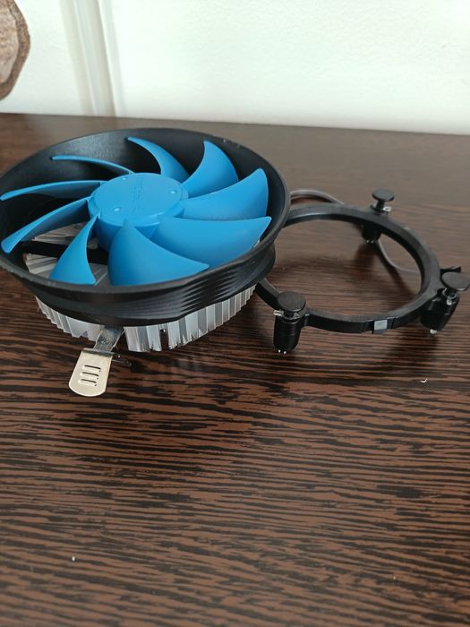 Vând cooler deepocol