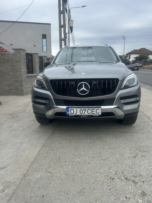 Mercedes-Benz ML 4Matic BlueTec 2013 AMG Full