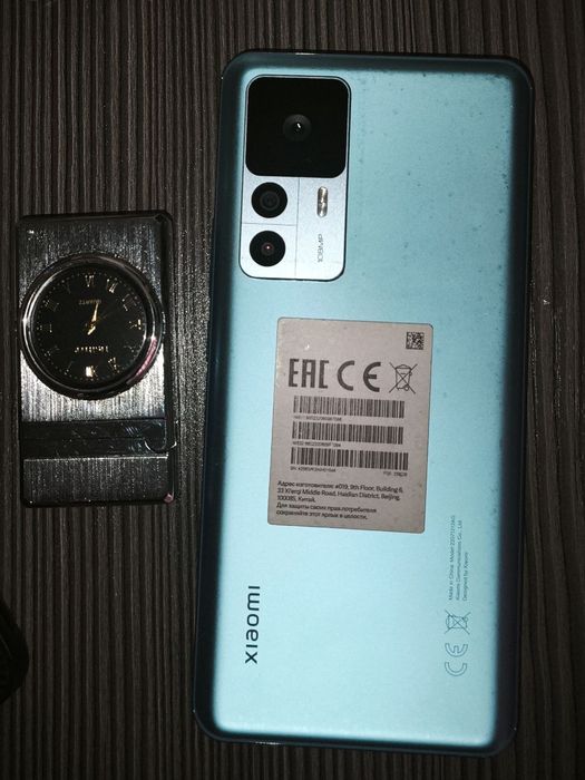 Xioimi 12T 8+8/256 сотилади зарядник бор