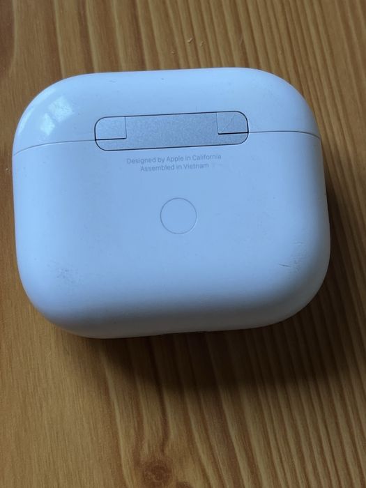 Кейс оригинал airpods 3