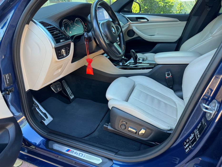 BMW X4 M40i / M Performance/  360 cp / 2019 / 130000 km