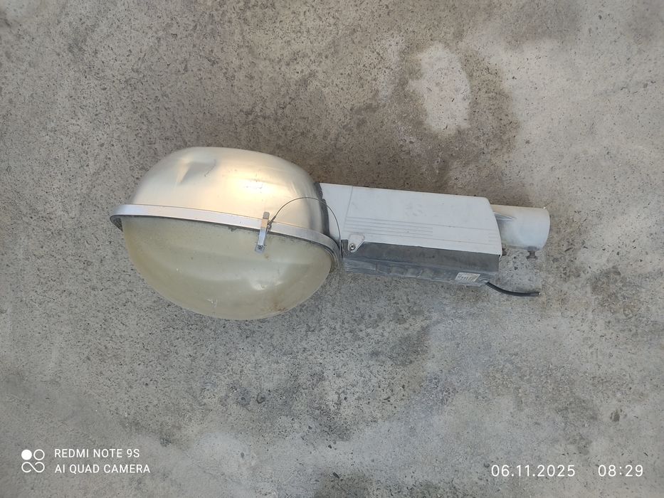 Уличный фонарь освещения