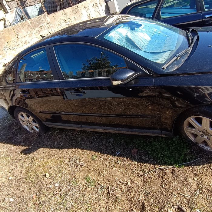 Volvo S40 2.0 HDI 136к.с. 2006 на части