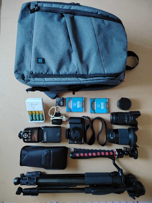 Pachet foto aparat Panasonic Lumix GX80 + obiective + accesorii