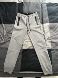 Pantaloni trening Pull & Bear XS