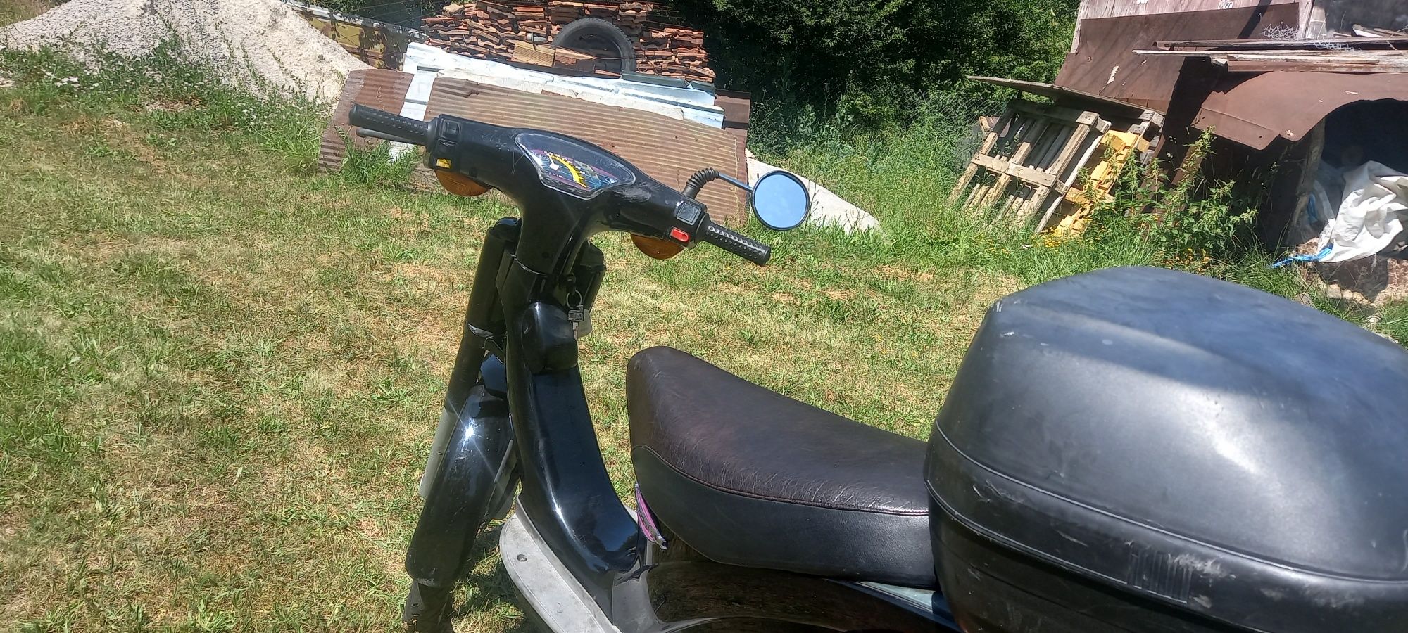Продавам Piaggio velofax