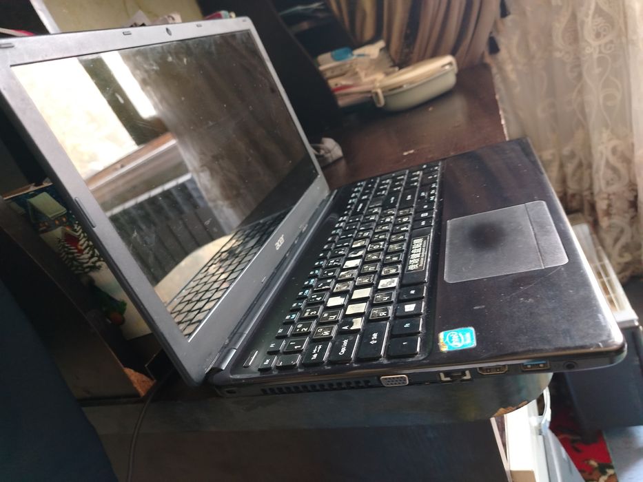 Ноутбук сотилади acer celeron