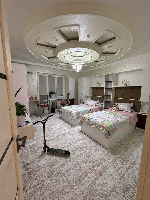 V2476 ПРОДАЕТСЯ 6/5/9 Банковский дом на: Шахрисстанская 200м2