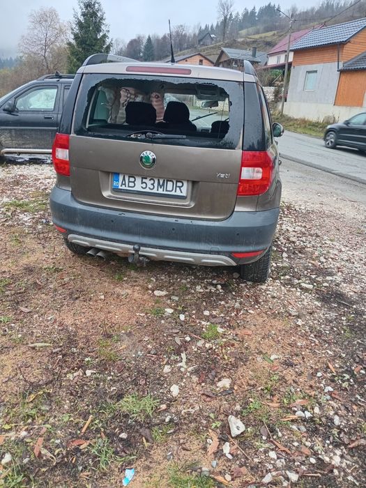 Skoda yeti avariata