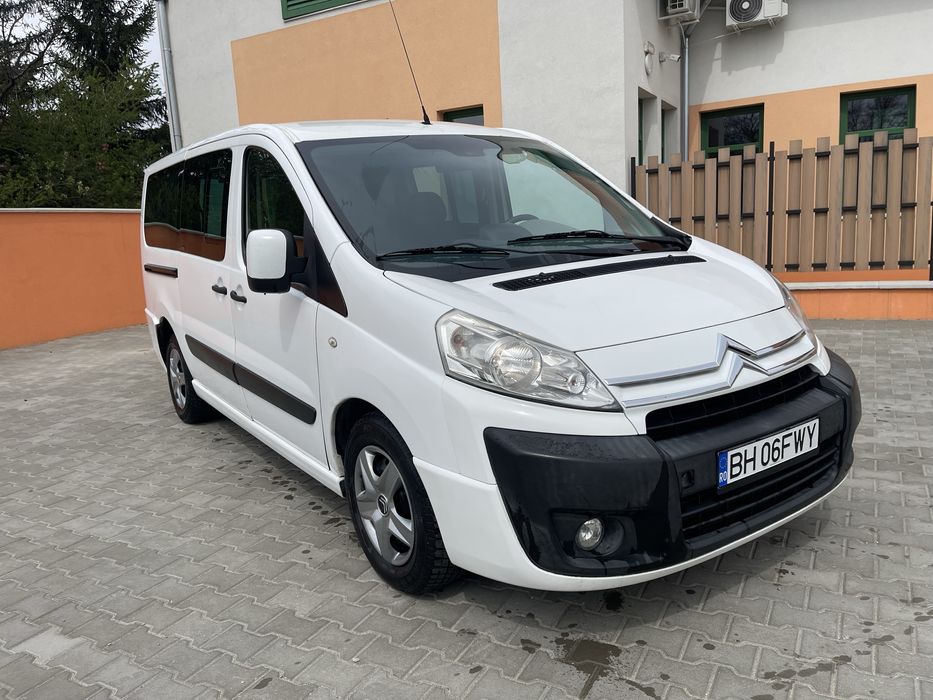 Rent a car Masina de inchiriat Oradea aeroport