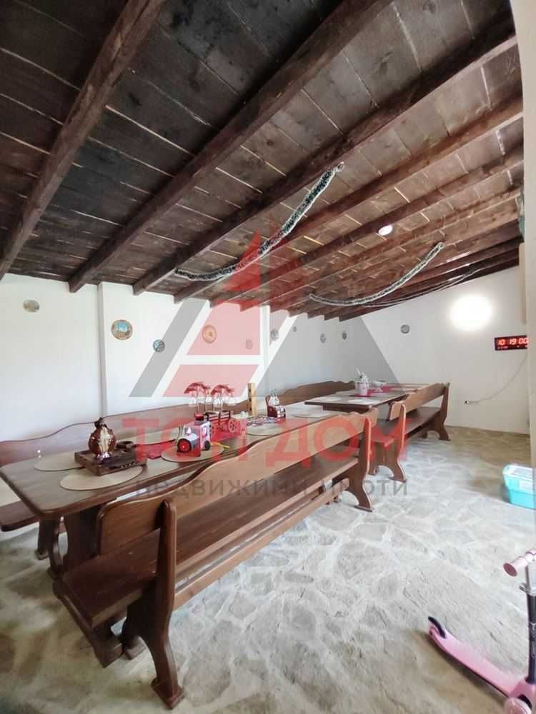 Продава се Къща в с. Оброчище, Област Добрич - 240 кв.м за 730 €/кв.м - Снимка #10