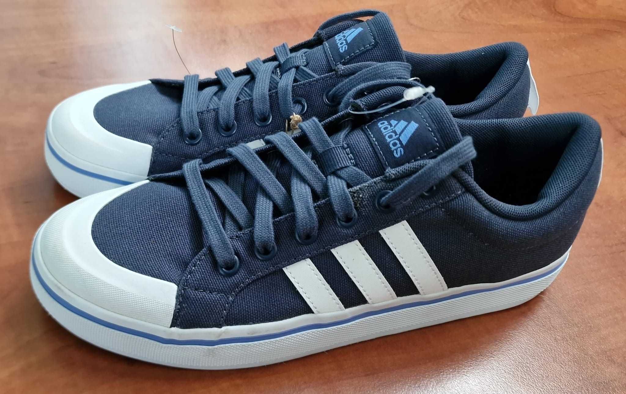 Tenisi Adidas Bravada 2.0 skateboard marime copii 40 - nou cu eticheta