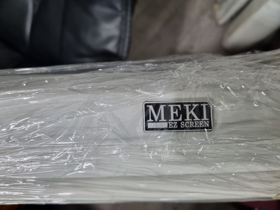 Продам экран на проектор